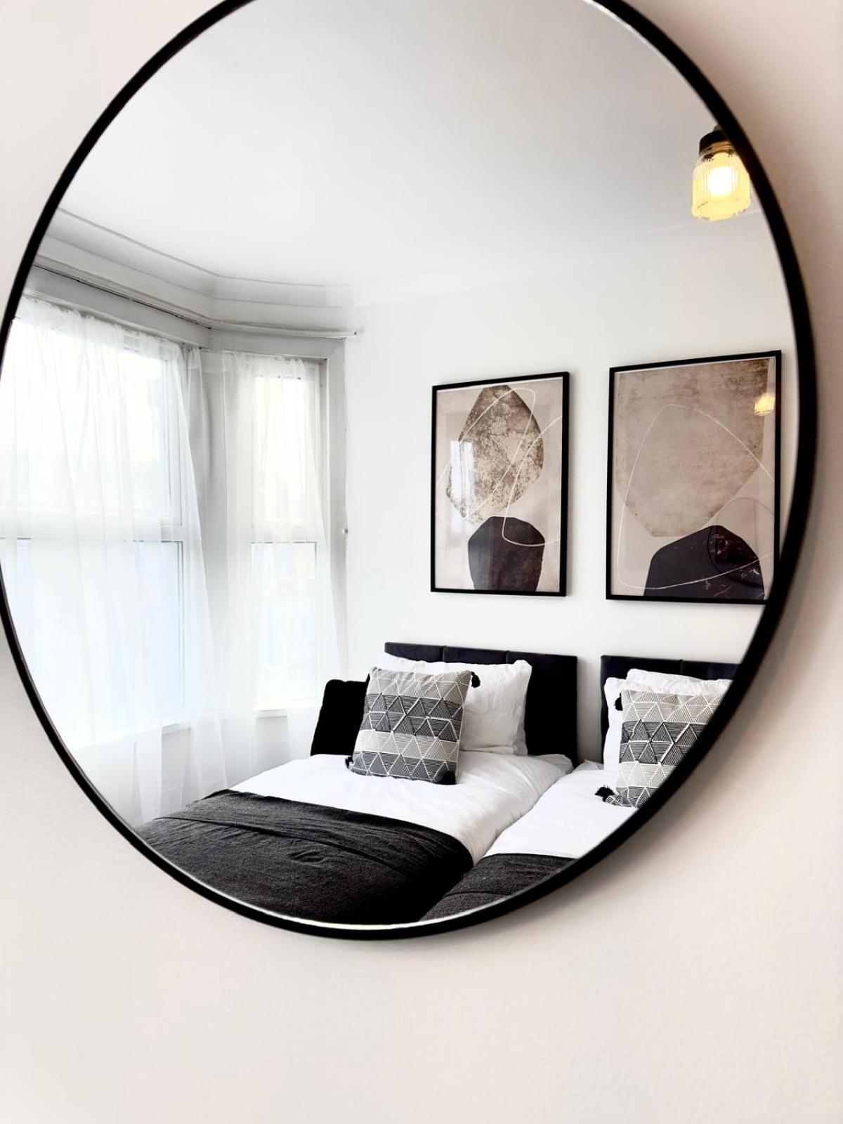 Apartamento Serviced 4 Bed 2 Bath Manor Park House *